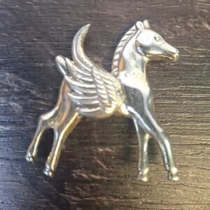 Vintage Lane Signed Sterling Silver Pegasus Brooch Pin Etruscan Style 1.5"
